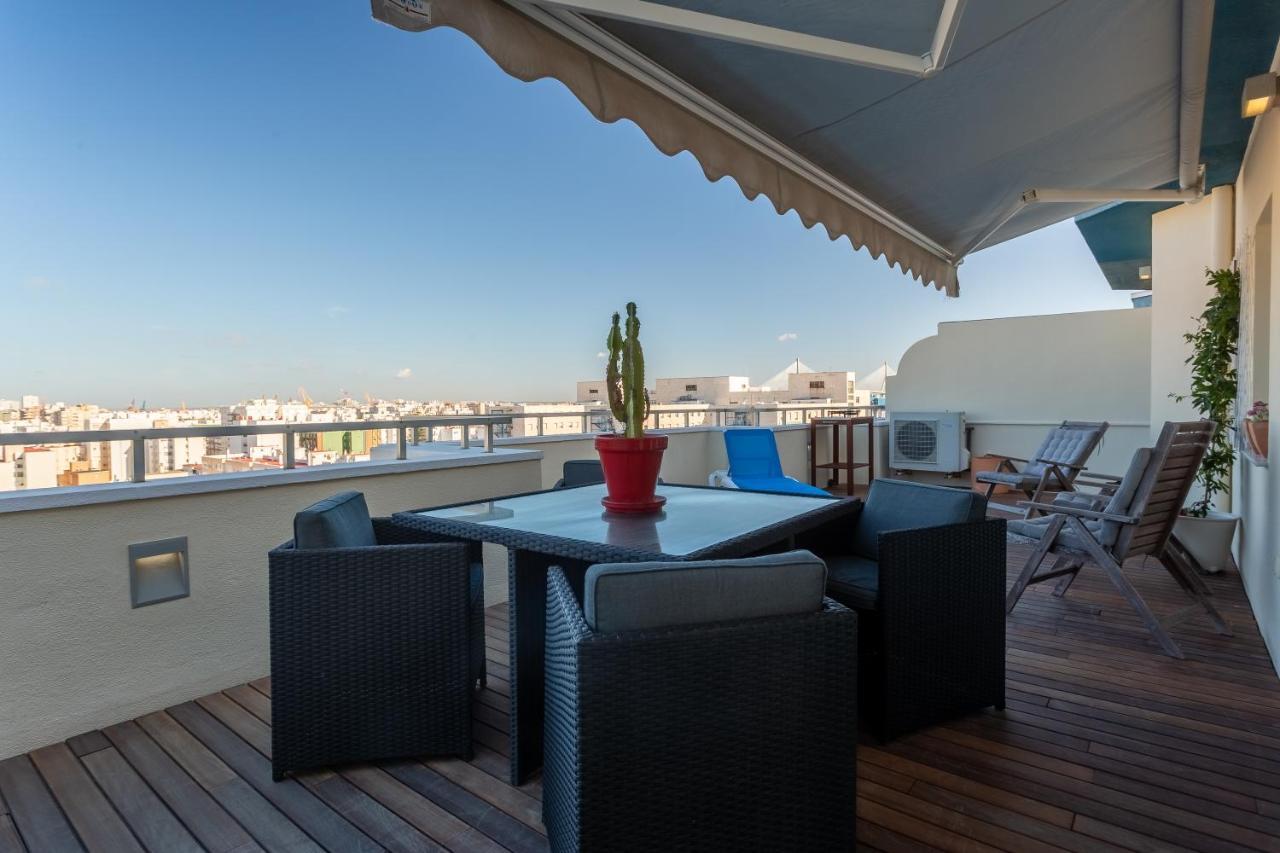 El Atico De La Reina By Cadiz4Rentals Exterior photo